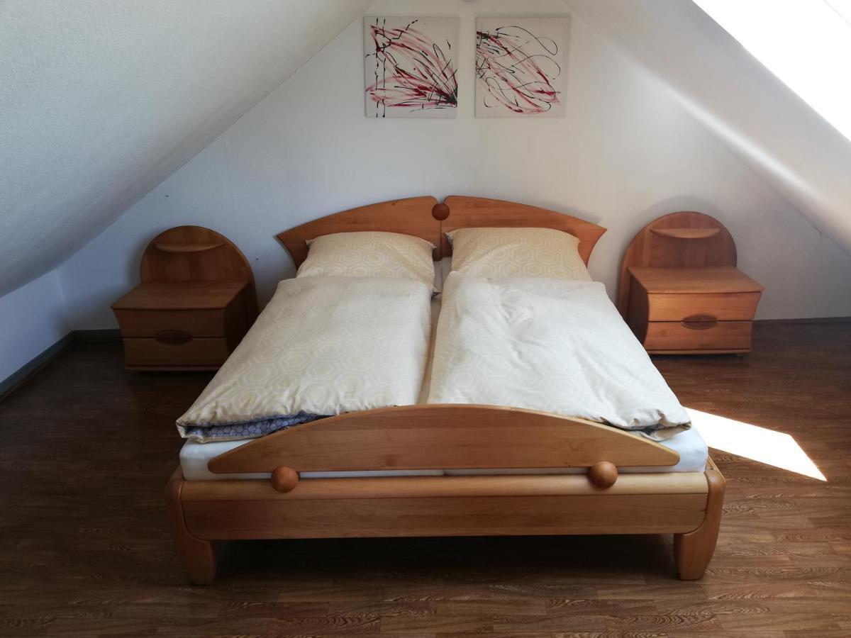 Ferienwohnung Gruner Baum Naila Ngoại thất bức ảnh